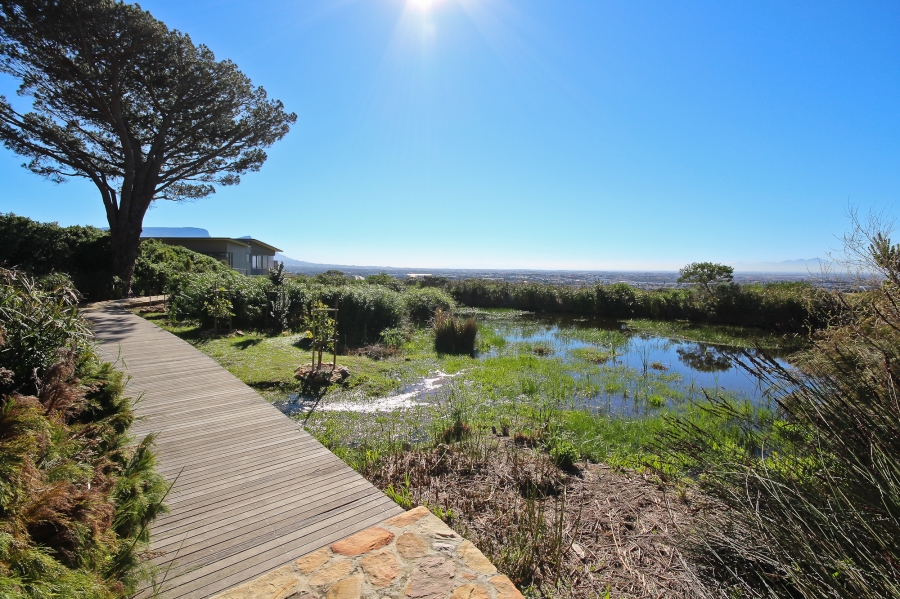 4 Bedroom Property for Sale in Stonehurst Mountain Estate Western Cape